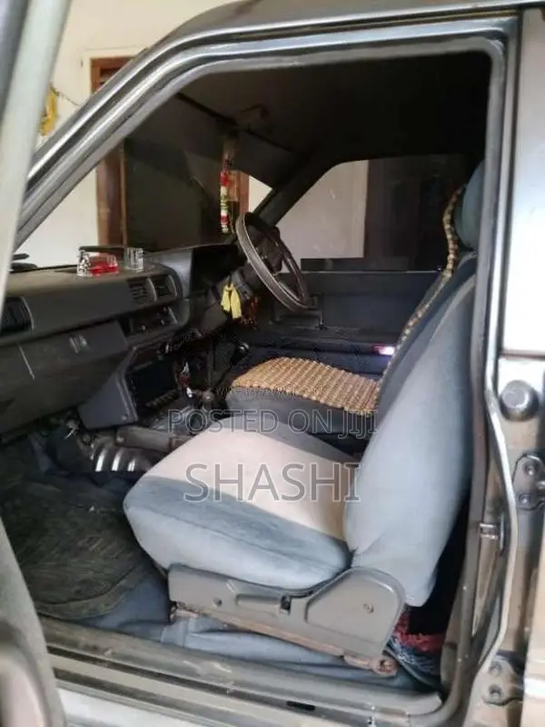 Toyota HILUX LN65 1994 Pickup (Used)