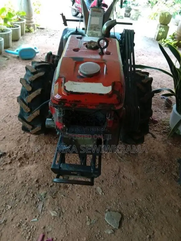 Massey-Ferguson Sifang 2018 Tractor (Used)