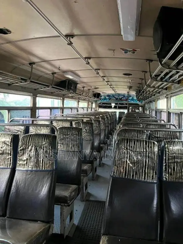 Ashok-Leyland  2008 Bus (Used)