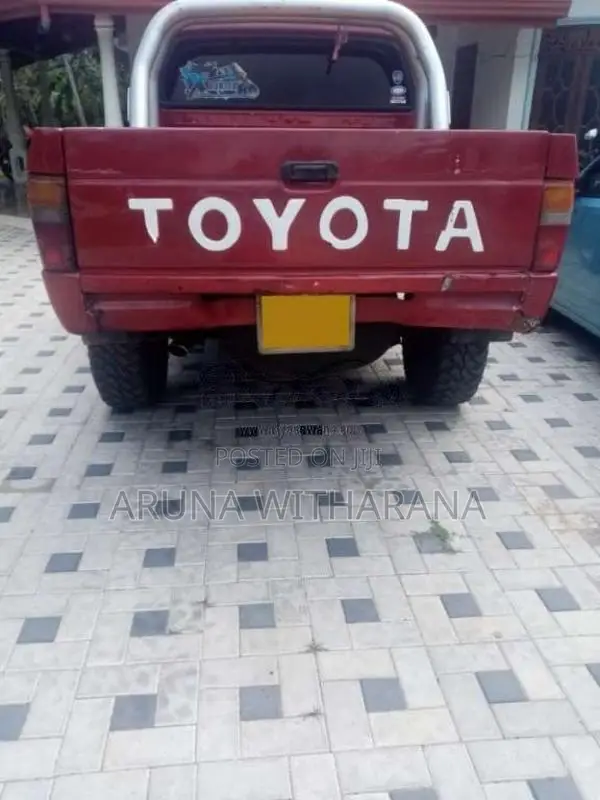 Toyota Hilux Ssr 1988 Pickup (Used)