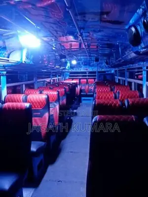 Ashok-Leyland Leyland 2009 Bus (Used)