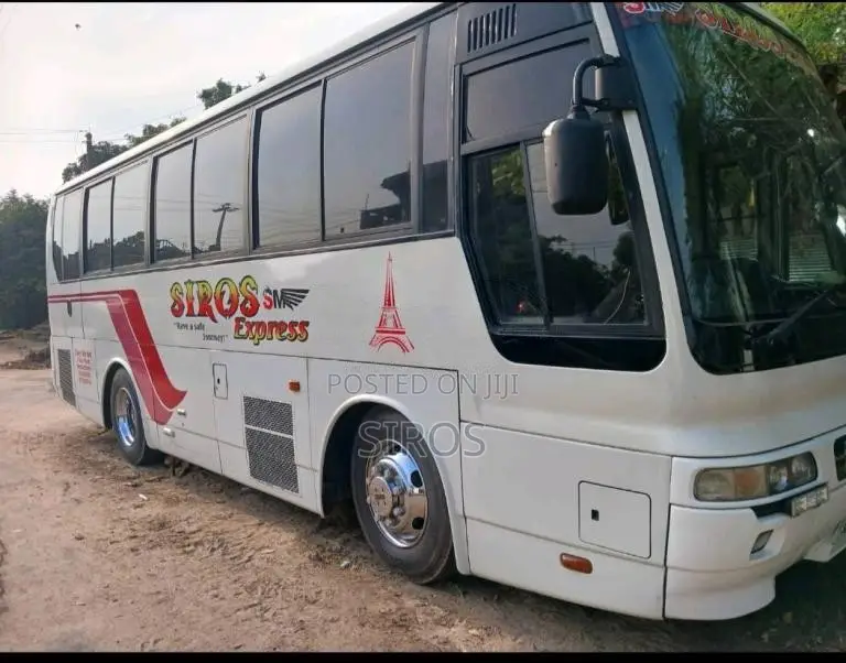 Mitsubishi Fuso 2024 Bus (Used)