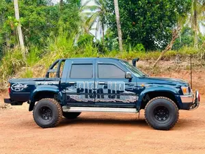 Toyota Hilux 1994 Pickup (Used)