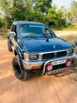 Toyota Hilux 1994 Pickup (Used)