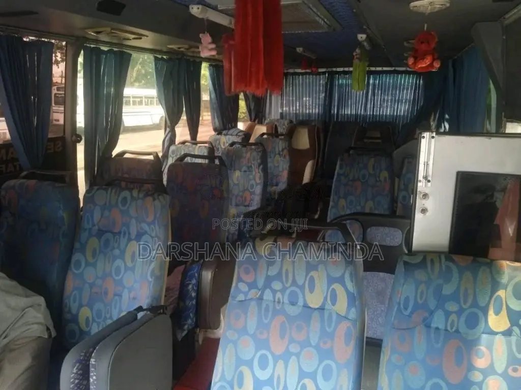 Ashok-Leyland Leyland 2019 Bus (Used)
