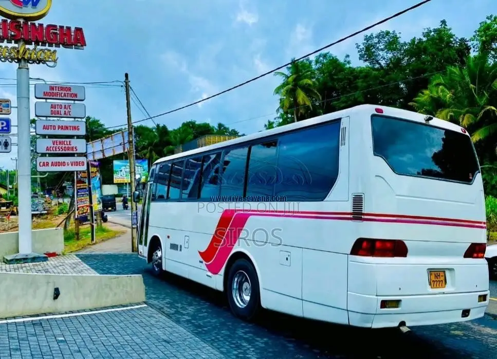 Mitsubishi Fuso 2024 Bus (Used)