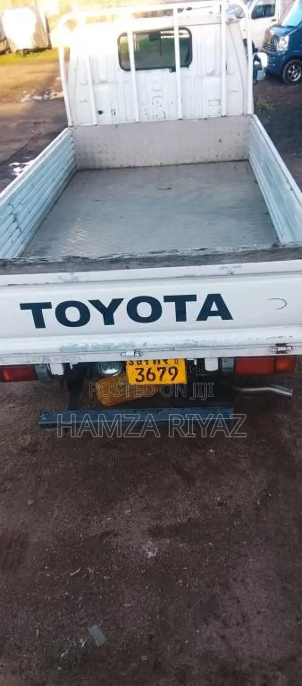 Toyota Dyna 1997 Heavy-Duty (Used)