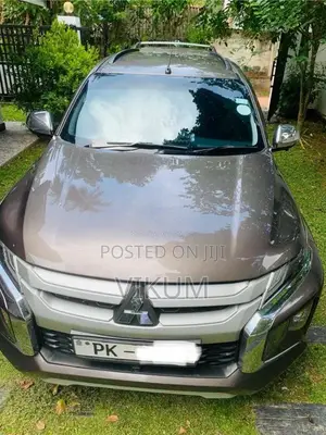 Mitsubishi L200 2020 Pickup (Used)