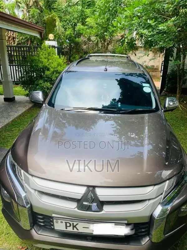 Mitsubishi L200 2020 Pickup (Used)