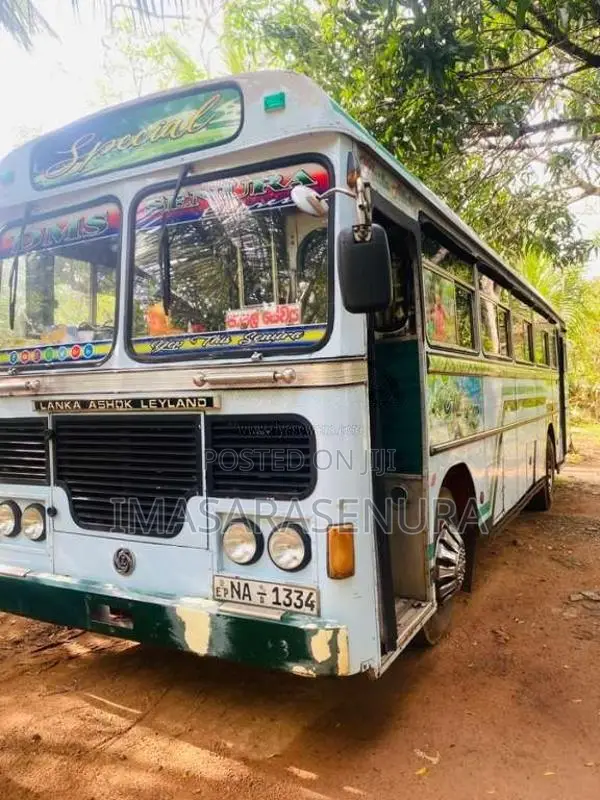 Ashok-Leyland Leyland 2006 Bus (Used)