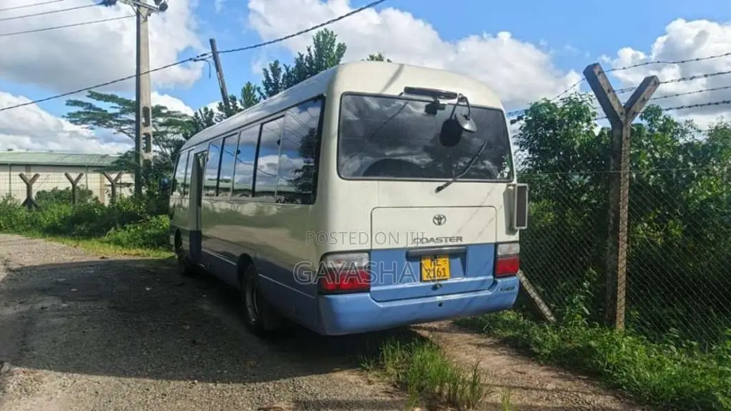 Toyota Coaster 2007 Bus (Used)