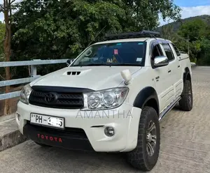 Toyota Hilux 2007 Pickup (Used)