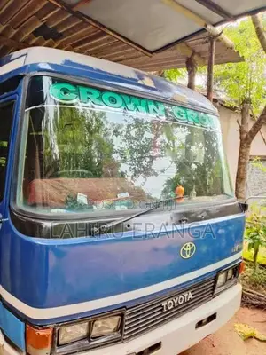 Toyota Coaster 1988 Bus (Used)