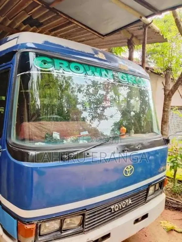 Toyota Coaster 1988 Bus (Used)