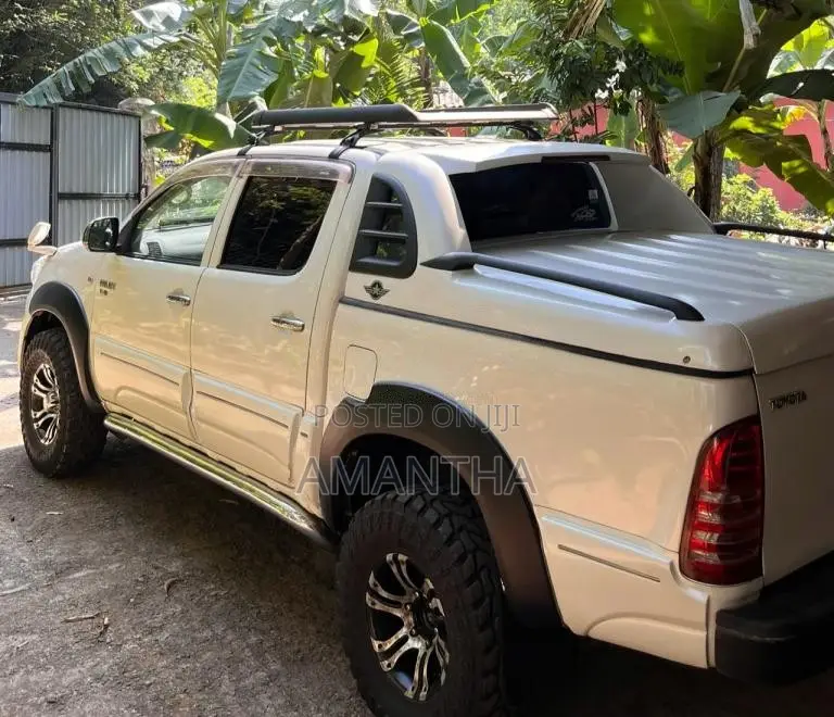 Toyota Hilux 2007 Pickup (Used)