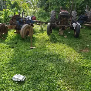 Massey-Ferguson 135 1990 Tractor (Used)