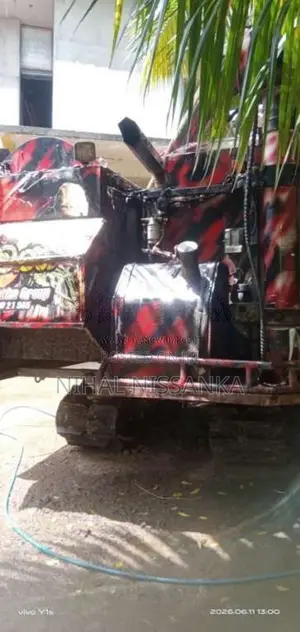 Acura Sumo World 2021 Tractor (Used)