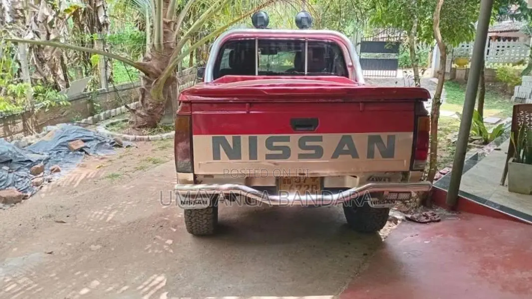 Nissan D21 1996 Pickup (Used)