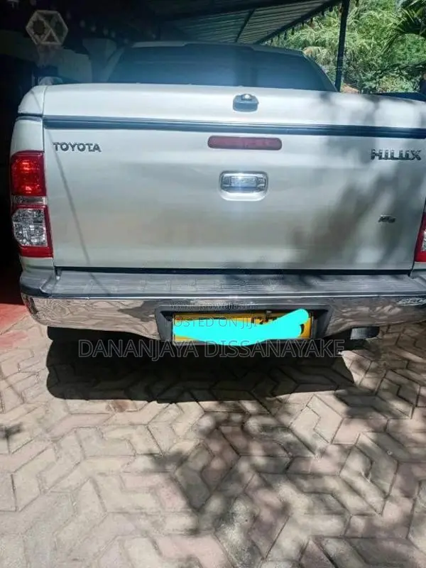 Toyota Hilux 2008 Pickup (Used)