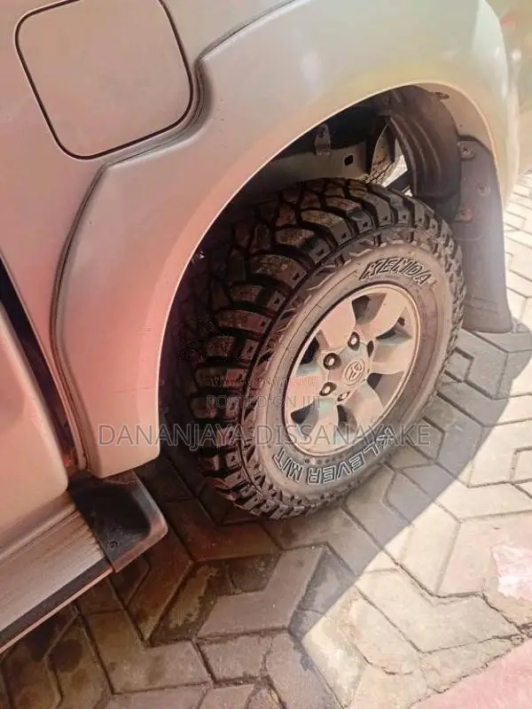 Toyota Hilux 2008 Pickup (Used)