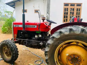 Massey-Ferguson 240 1995 Tractor (Used)