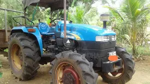 New-Holland 4x4 2017 Tractor (Used)