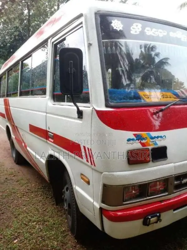 Isuzu Journey 1981 Bus (Used)