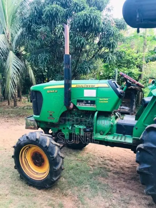 John-Deere 5045D 2018 Tractor (Used)