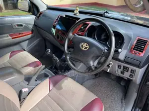 Toyota Hilux Vigo 2007 Pickup (Used)