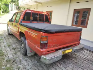 Mitsubishi L200 1990 Pickup (Used)