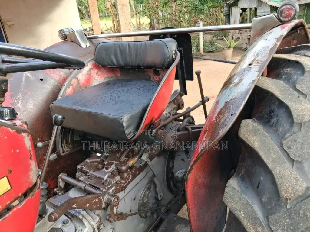 Massey-Ferguson 135 1980 Tractor (Used)