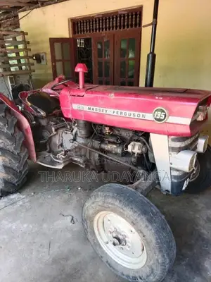 Massey-Ferguson 135 1990 Tractor (Used)