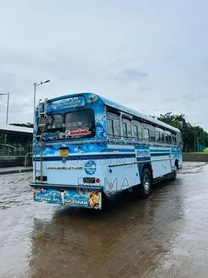 Ashok-Leyland Viking 2006 Bus (Used)