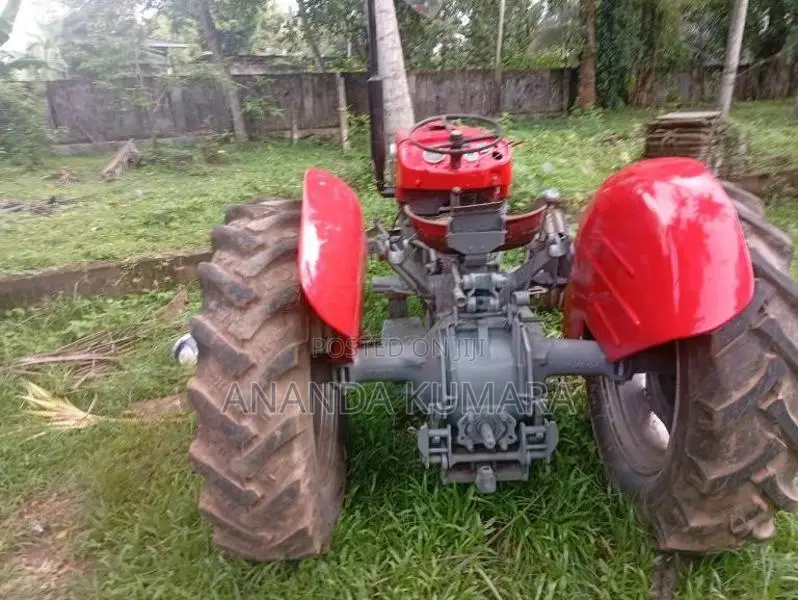Massey-Ferguson 135 1997 Tractor (Used)