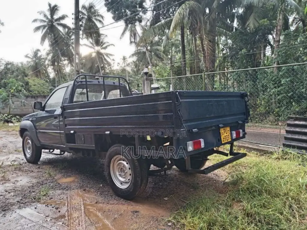 Tata 207 2012 Pickup (Used)