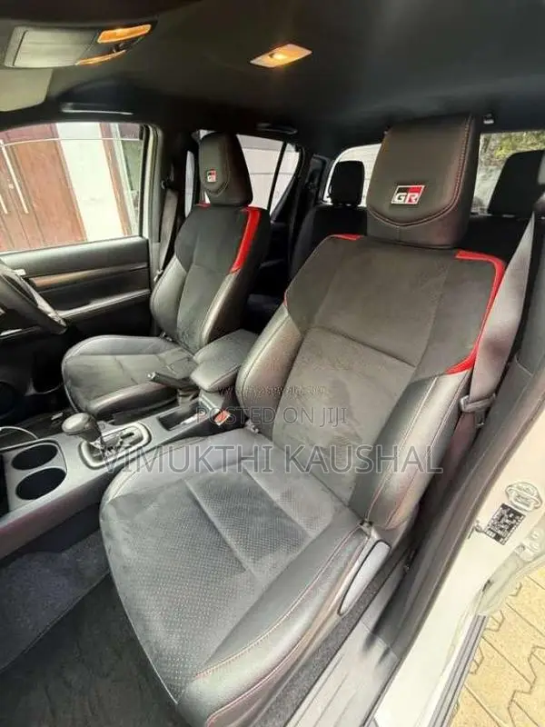 Toyota Hilux 2024 Pickup Unregistered (Recondition)