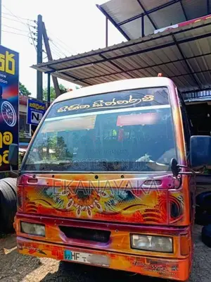 Eicher Skyline 2003 Bus (Used)