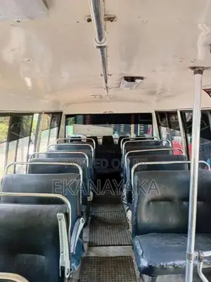 Eicher Skyline 2003 Bus (Used)