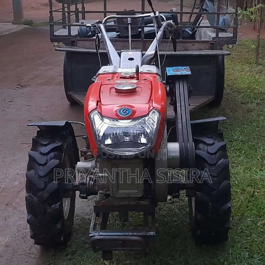 Kubota RT140 2015 Tractor (Used)