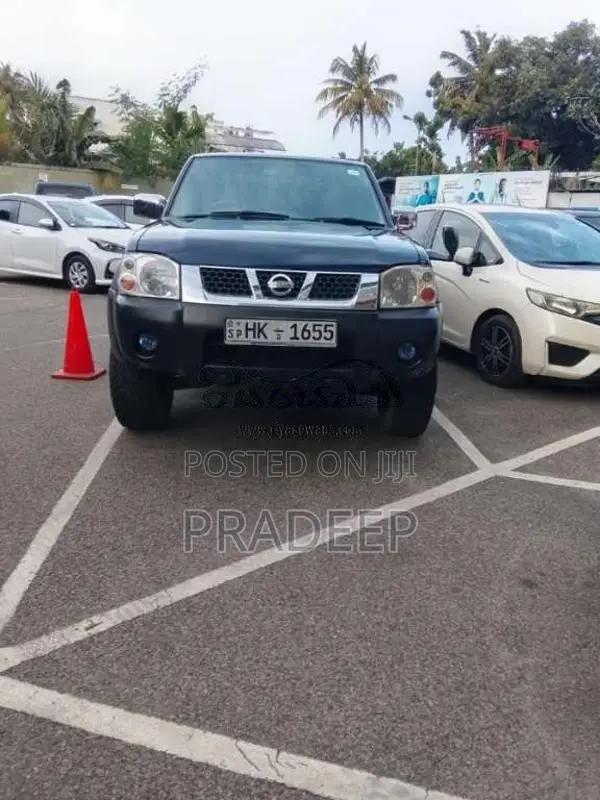 Nissan D22 2003 Pickup (Used)