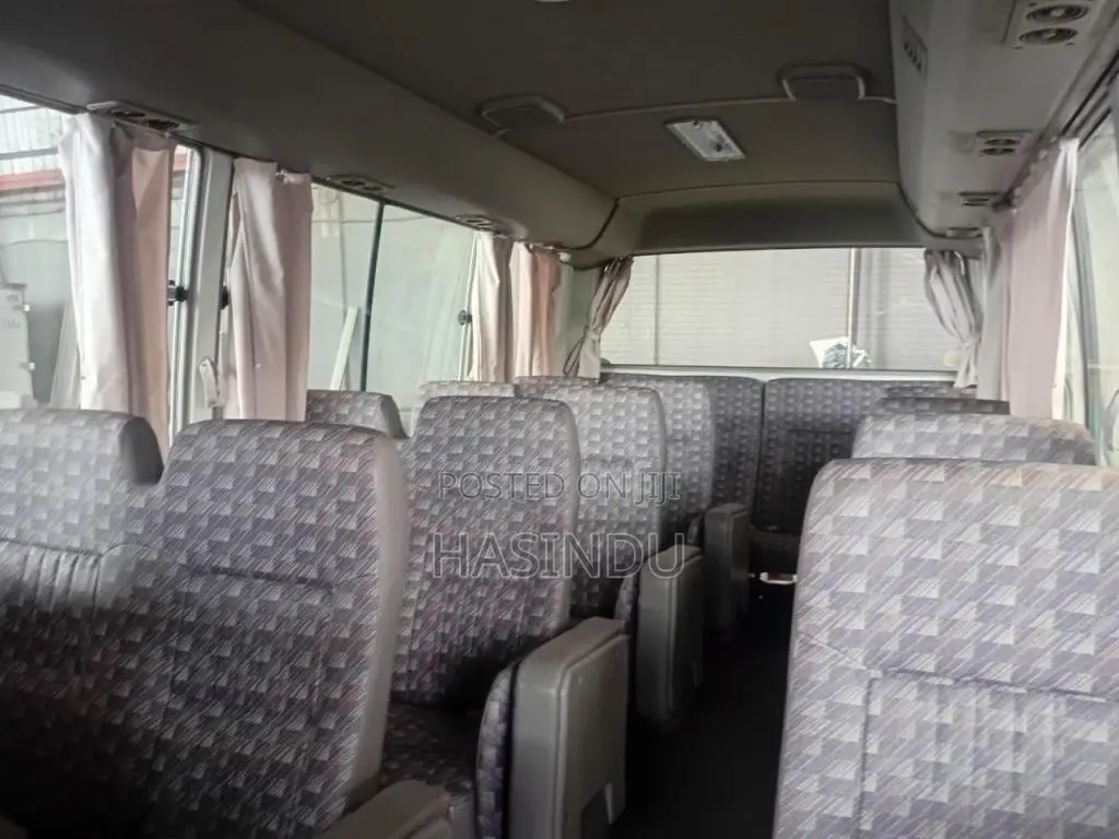Nissan Bus 2008 Bus (Used)