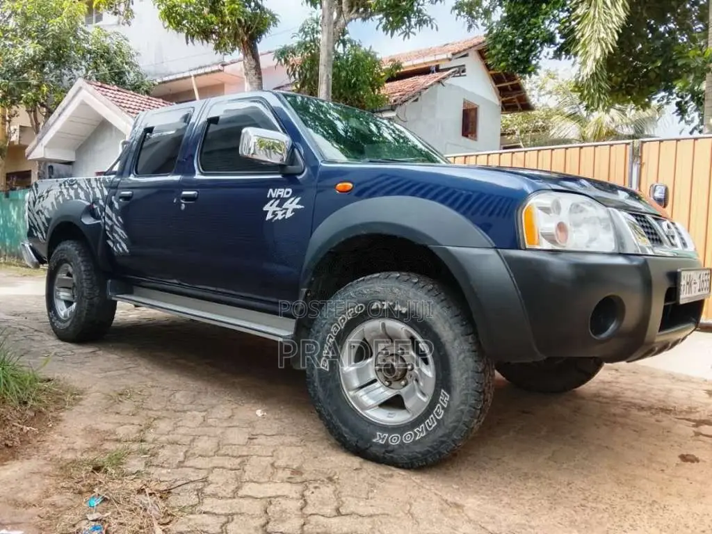 Nissan D22 2003 Pickup (Used)