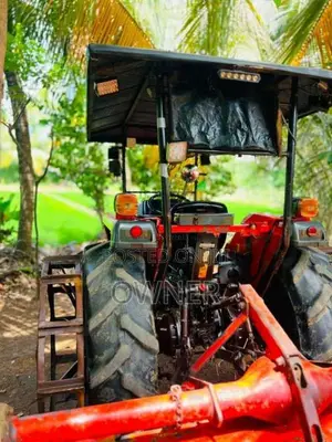 Kubota L4508 2019 Tractor (Used)