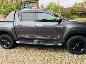 Toyota Hilux 2018 Pickup (Used)