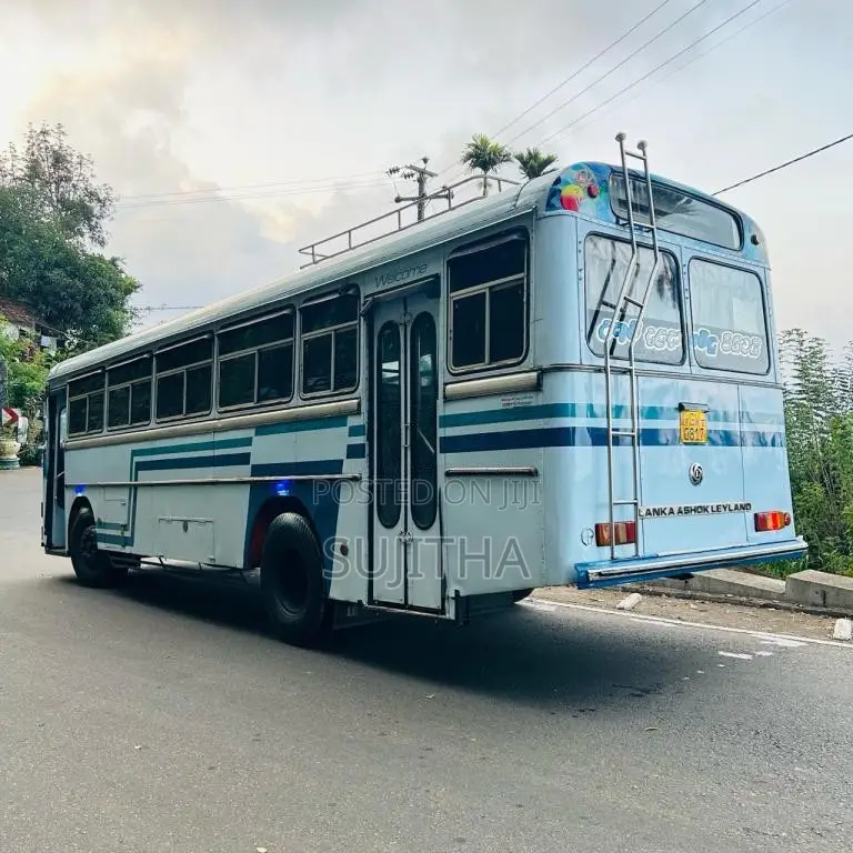 Ashok-Leyland Viking 2002 Bus (Used)