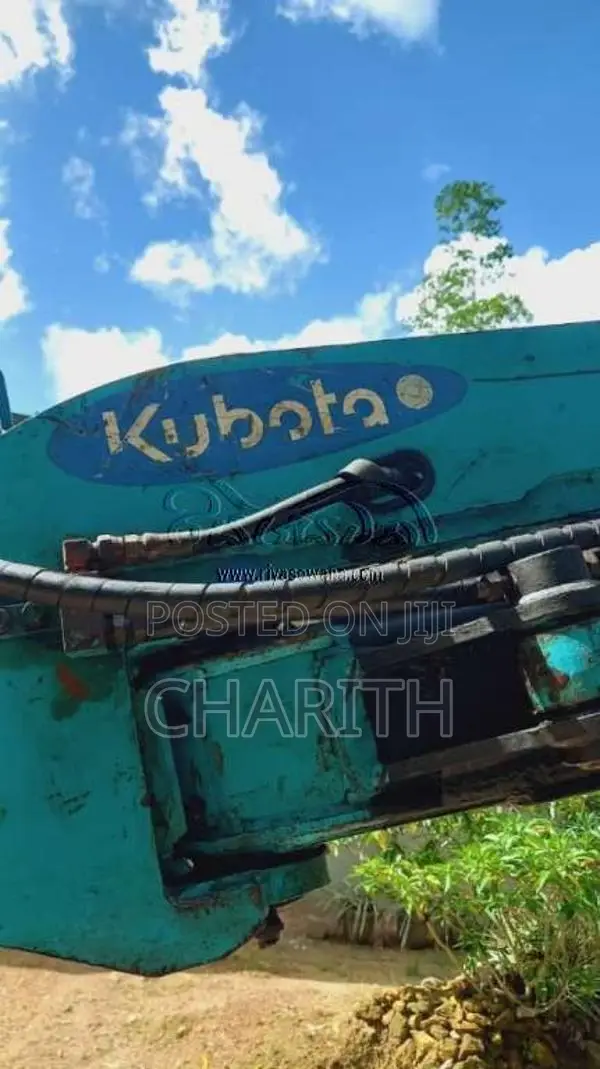 Kubota RX-302 Excavator 2008 Heavy-Duty (Used)