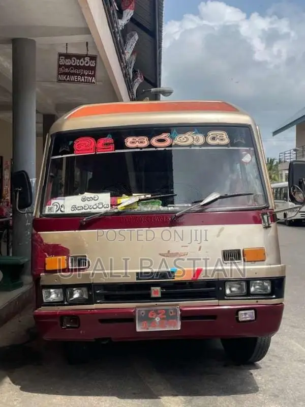 Isuzu Journey 1988 Bus (Used)