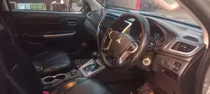 Mitsubishi L200 2020 Pickup (Used)