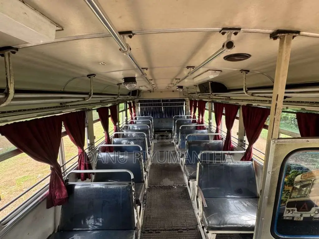 Ashok-Leyland Lynx 2012 Bus (Used)