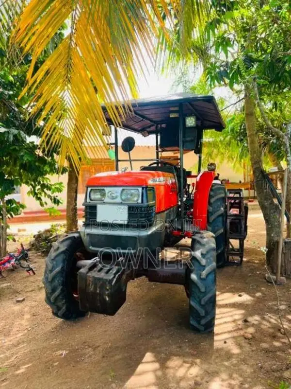 Kubota L4508 2019 Tractor (Used)